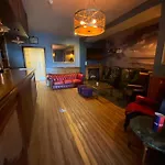 The Calder House 住宿加早餐酒店