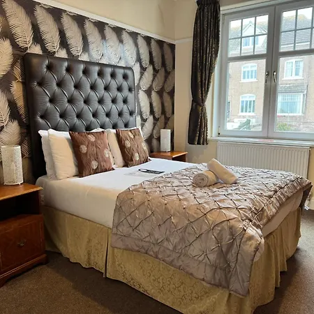 The Calder House 4* 锡斯凯尔