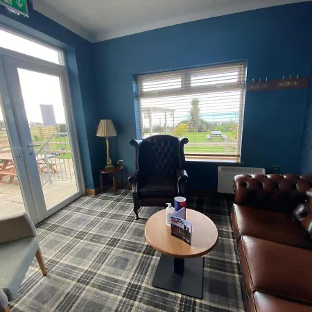 The Calder House Bed & Breakfast 4*